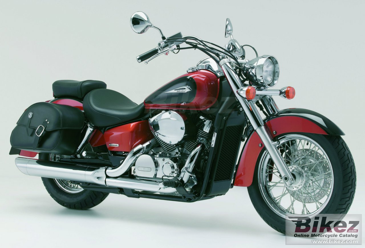 Big Honda vt 750 c4 shadow picture and wallpaper from Bikez.com
